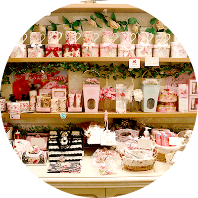 ローズ雑貨・服屋